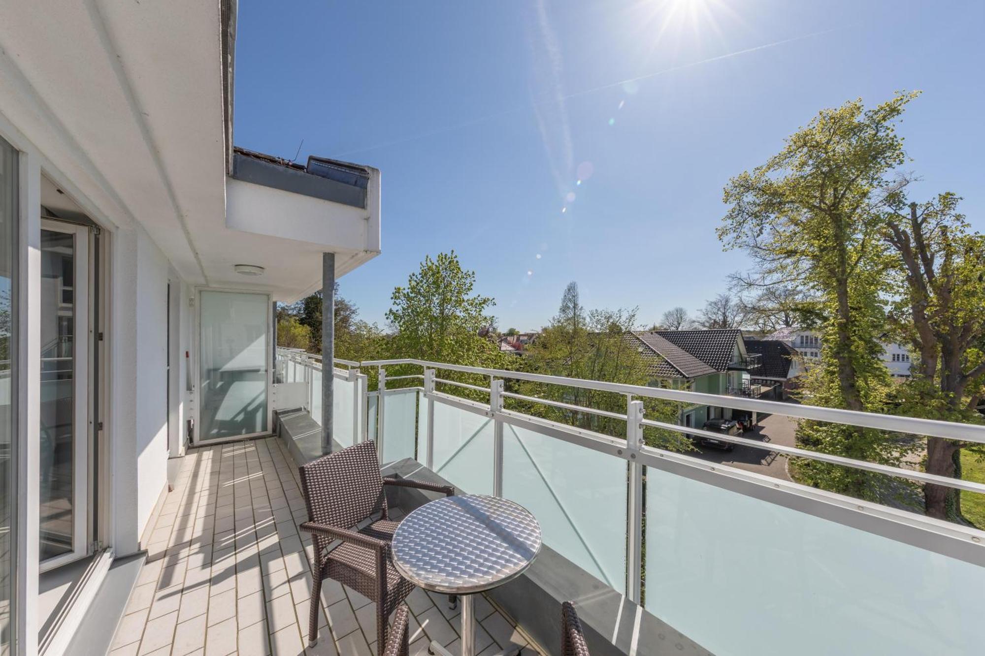 Kleine Freiheit An Der Seebruecke Zingst Buitenkant foto