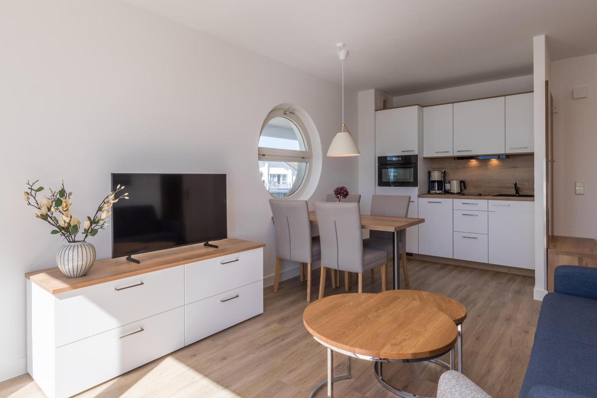 Kleine Freiheit An Der Seebruecke Zingst Buitenkant foto